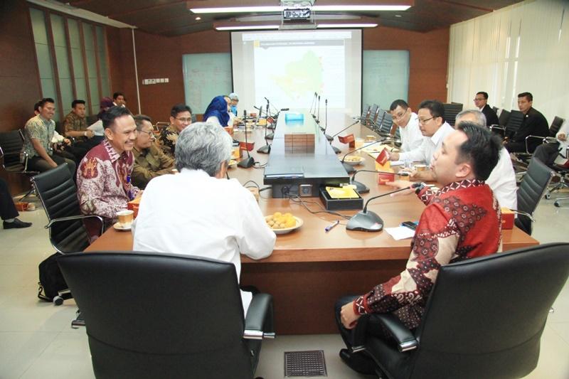 Kementerian PUPR dan Gubernur Lampung Bersinergi dalam Upaya Percepatan Pengembangan Infrastruktur