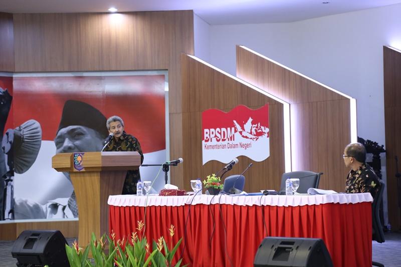Kementerian PUPR Bangun Lebih dari Seribu Kilometer Jalan Pararel Perbatasan di Papua