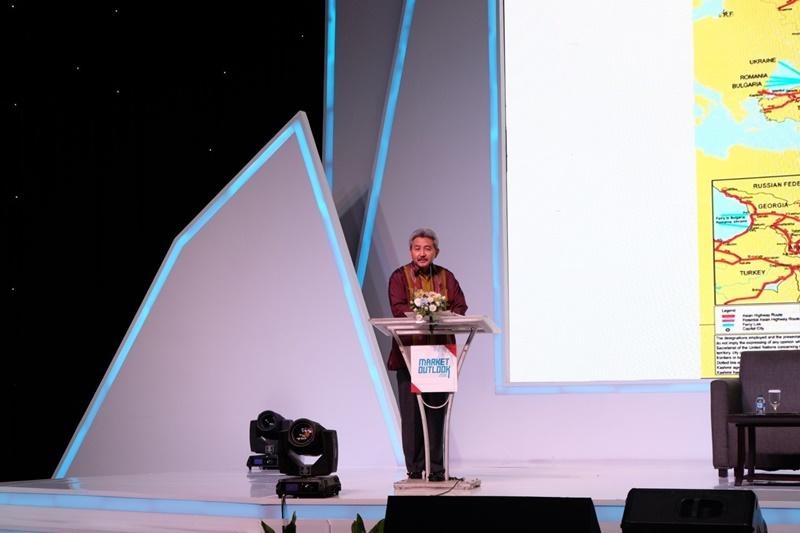 Hermanto Dardak Paparkan Rencana Percepatan Pembangunan Di Depan Investor Pasar Modal