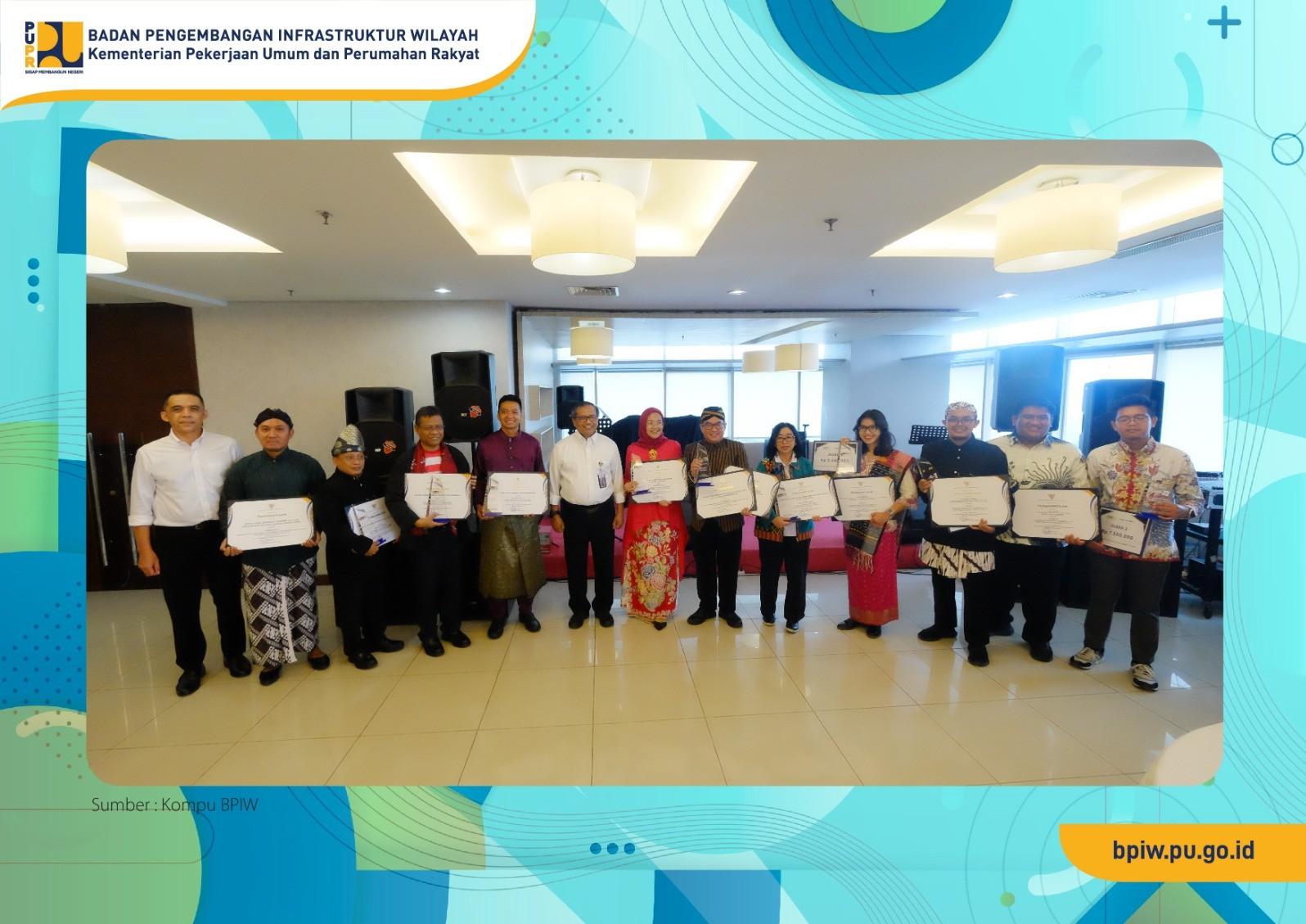 BPIW Raih Juara 1 sebagai Unit Organisasi Terbaik Transformasi Digital dan Lomba Data Hackathon 1.0   