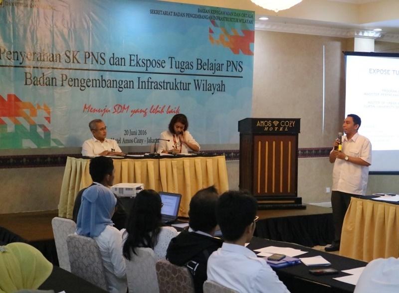 BPIW Lakukan Ekspos Tugas Belajar dan Penyerahan SK Pegawai Negeri Sipil